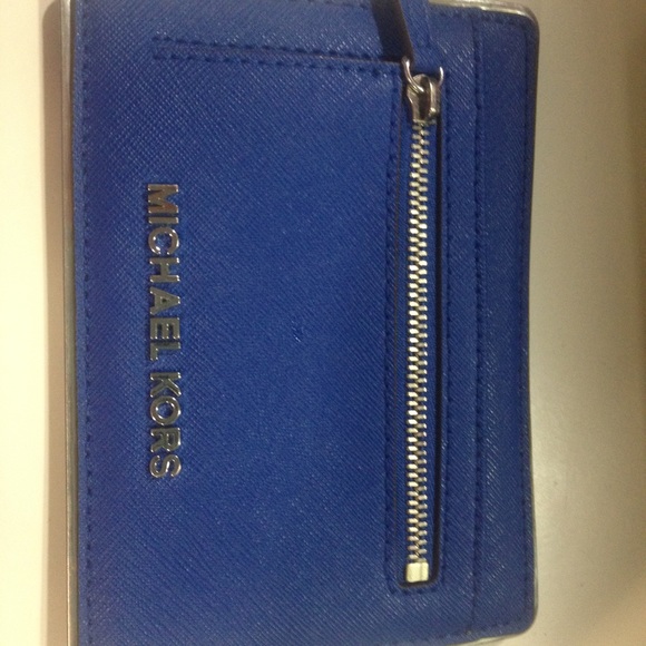 Micheal kors card holder