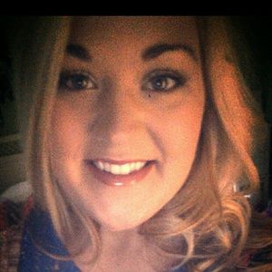 Meet your Posher, Karlee