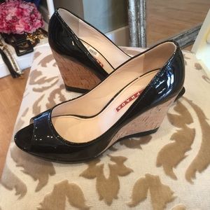 Pravda black patent leather wedge. Cork heel