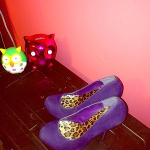 cute purple pumps