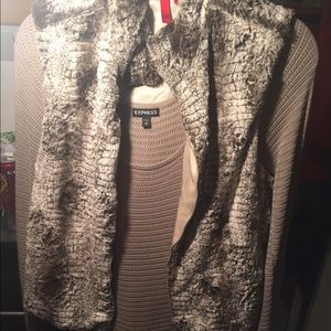 Faux fur vest Faux fur vest