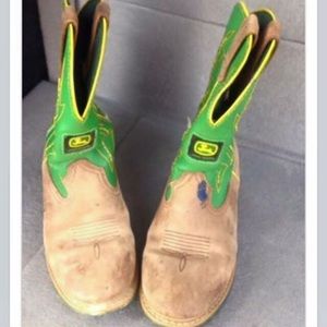 On hold until 10/9/15 Women's size 8