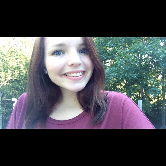 Meet your Posher, Brittany - Picture 1 of 1