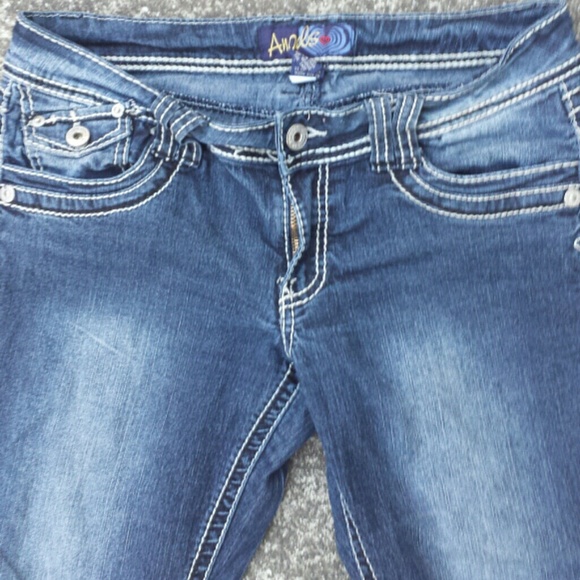 Cuffed capris