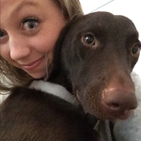 Meet your Posher, Rachel - Picture 3 of 3