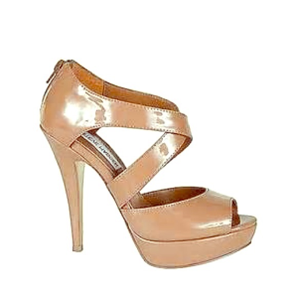 Steve Madden tan platform heels 7.5
