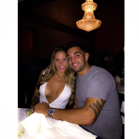 • W e l c o m e xx • - Picture 5 of 8