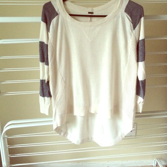Vented High-lo Striped Sleeve Sweater