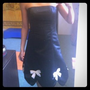 Black strapless dress