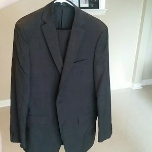 MALE Suit (jacket and matching pants)