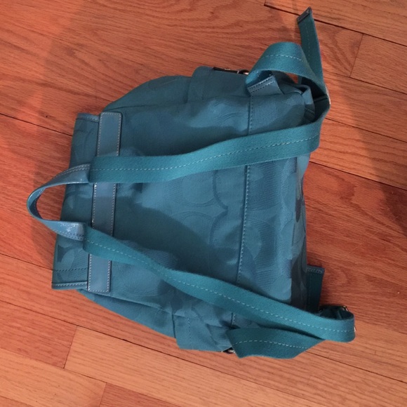 ✨SOLD✨Coach Teal backpack - Picture 4 of 4