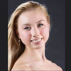 Meet your Posher, Leah