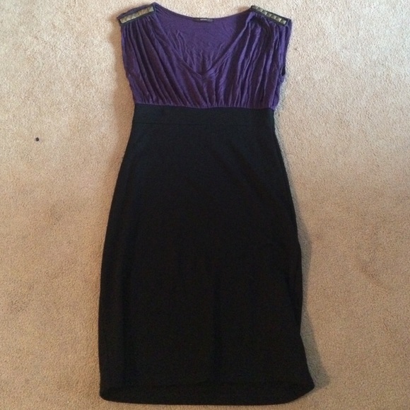Soprano Dresses & Skirts - Purple and black dress with gold shoulder detail