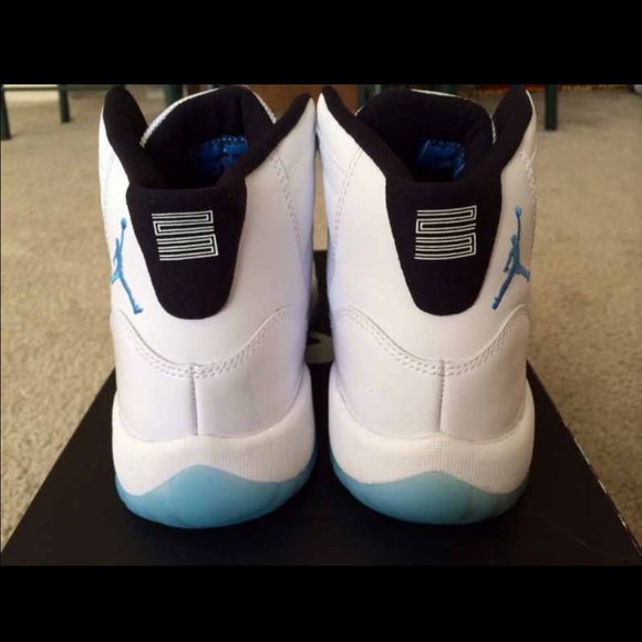 Legend Blue 11s - Picture 4 of 4