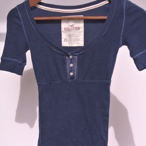 Hollister henley styled top