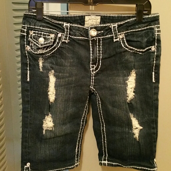 La idol denim bermuda shorts sz. 11