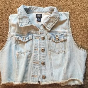 Blue jean jacket (cropped)