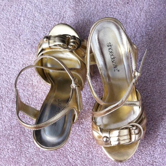 Heels - Picture 3 of 3