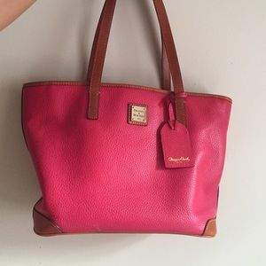 Dooney & Bourke purse with dust bag