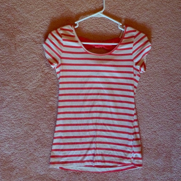 Coral striped tshirt