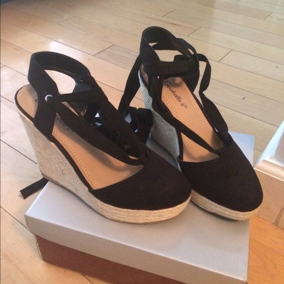 Black Espadrille's