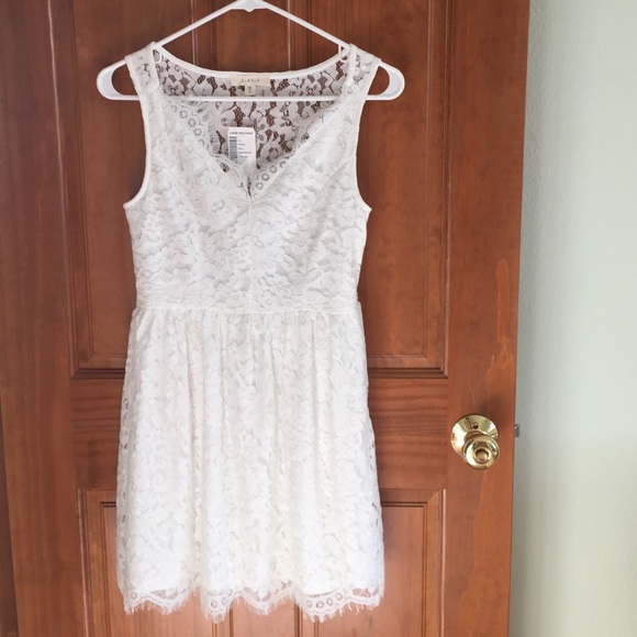 Love Culture White Lace Dress (S)