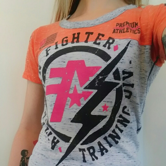 ❌SOLD ❌ American Fighter short sleeve graphic tee
