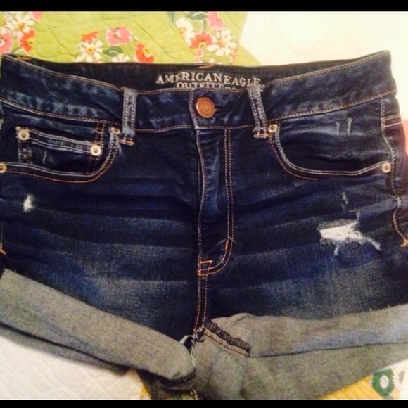 Bnwot AE shorts