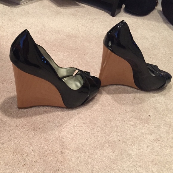 Jessica Simpson wedge heels - Picture 3 of 3