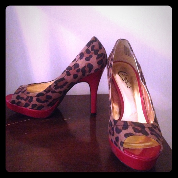Candies Peep Toes