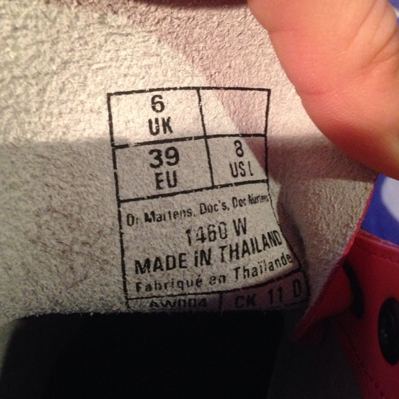🚫SOLD🚫 Dr. Martens - Picture 3 of 3