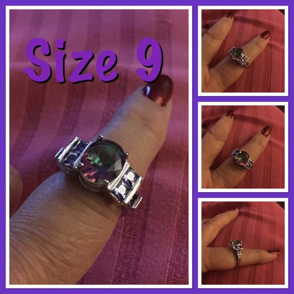 925 Sterling silver PURPLE CUBIC Zirconia RING