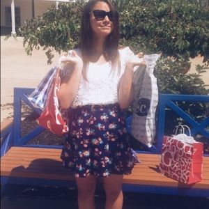 Meet your Posher, Angelina