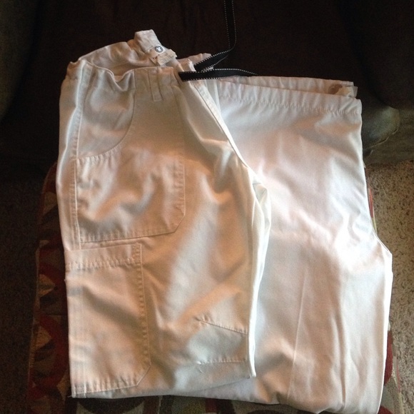 2 pair WHITE scrub pants! Petite Small!!