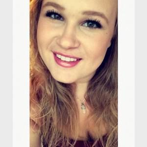 Meet your Posher, Ella