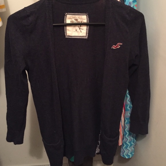 Hollister cardigan