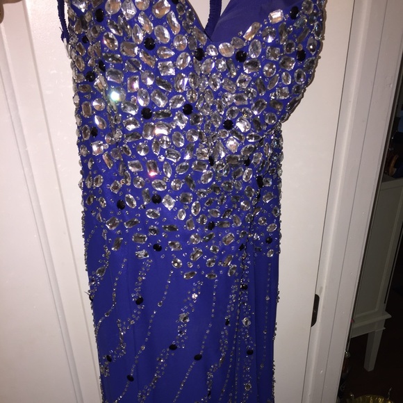 Beautiful blue prom dress! For any formal event