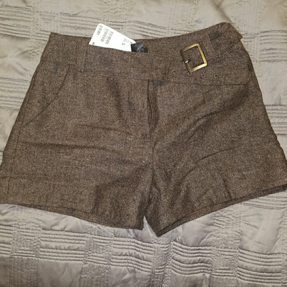 New with tags! H &M wool shorts