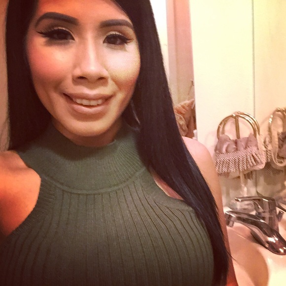 Meet your Posher, Adriana