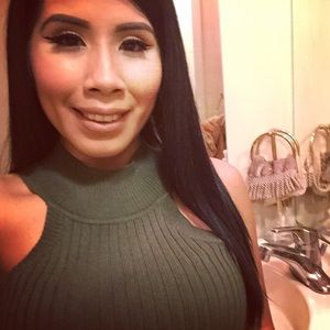 Meet your Posher, Adriana