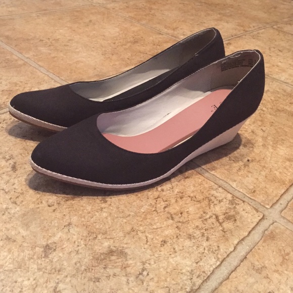 Black Mini Wedge Heel