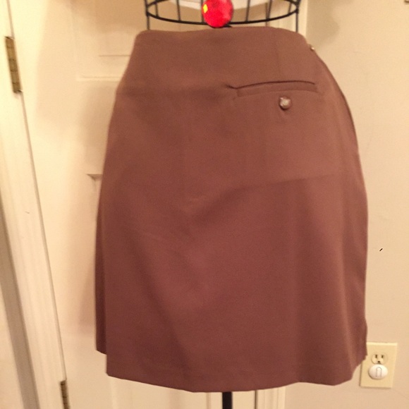 CORAL BAY GOLF BROWN SKIRT - Picture 2 of 3