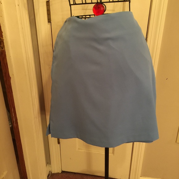 CORAL BAY GOLF BLUE SKIRT. - Picture 2 of 3