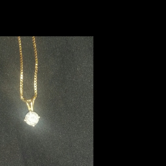 SOLD !!!3/4  carat diamond pendant and necklace