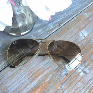 Ray Bans Brown Gradient Lenses 💯% Authentic