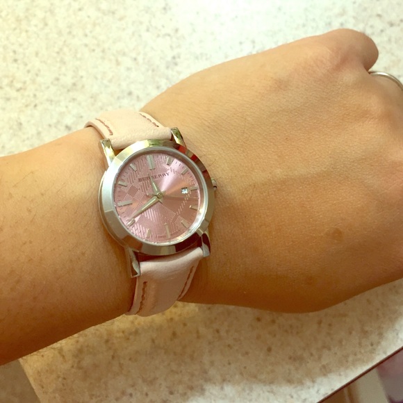 Extra pics Burberry watch authentic