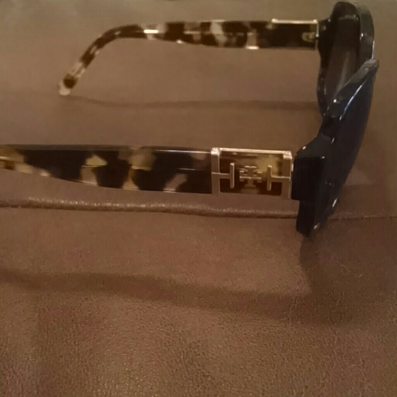 Tory Burch tortoise shell sunglasses
