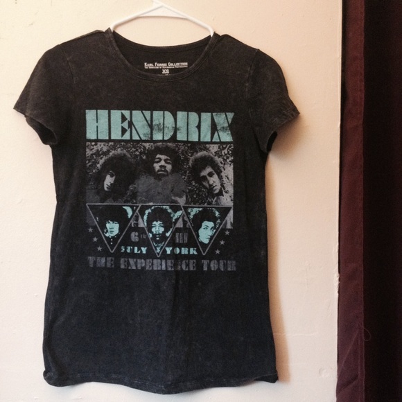 Jimi Hendrix T-shirt🎶