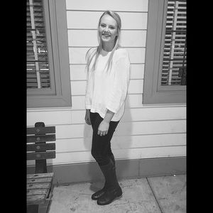 Meet your Posher, Claire