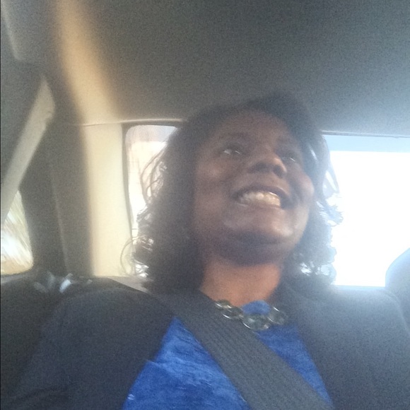 Meet your Posher, Quin